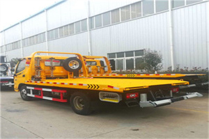 壤塘附近拖车救援搭电